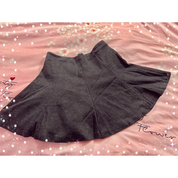 Banana Republic short skirt - Picture 1 of 3